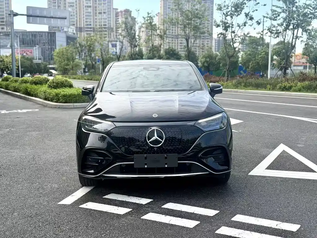Mercedes-Benz EQE SUV — фото 2