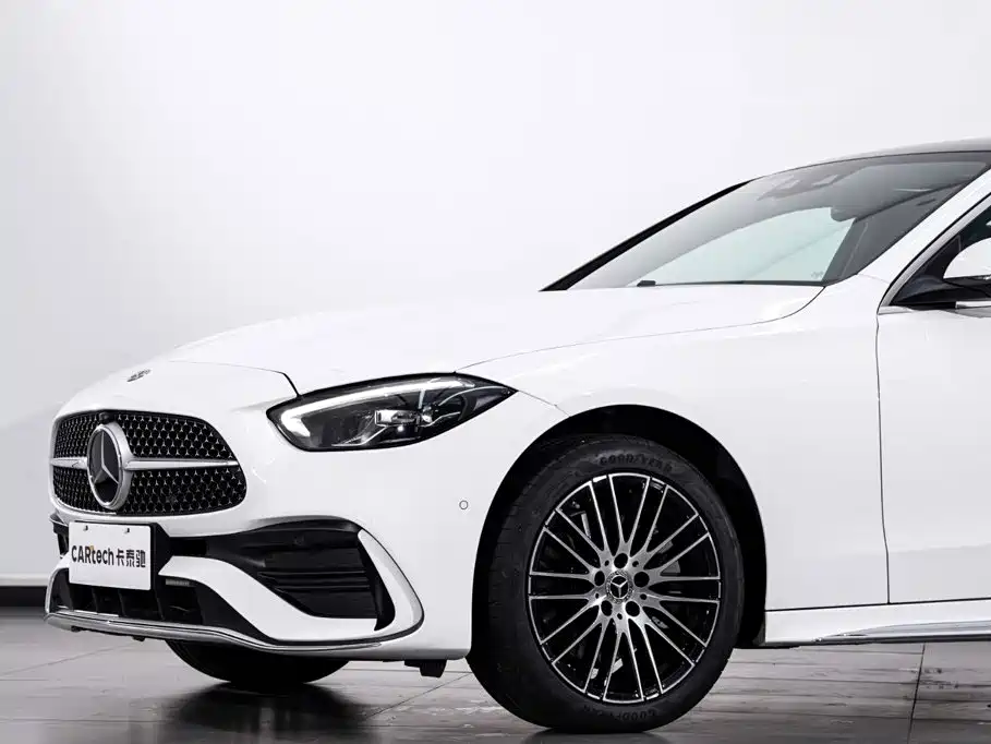 Mercedes-Benz C-Class — фото 5