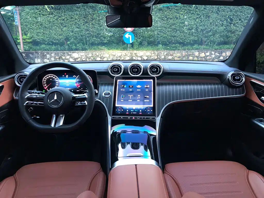 Mercedes-Benz GLC — фото 20