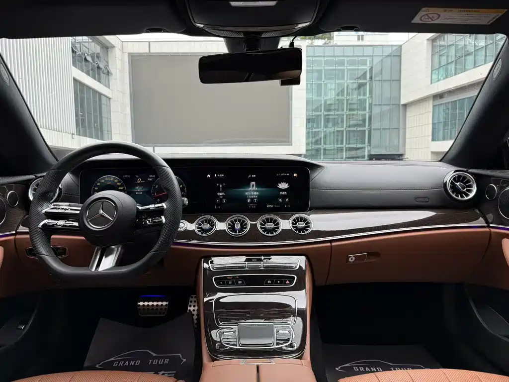 Mercedes-Benz E-Class (Import) — фото 4