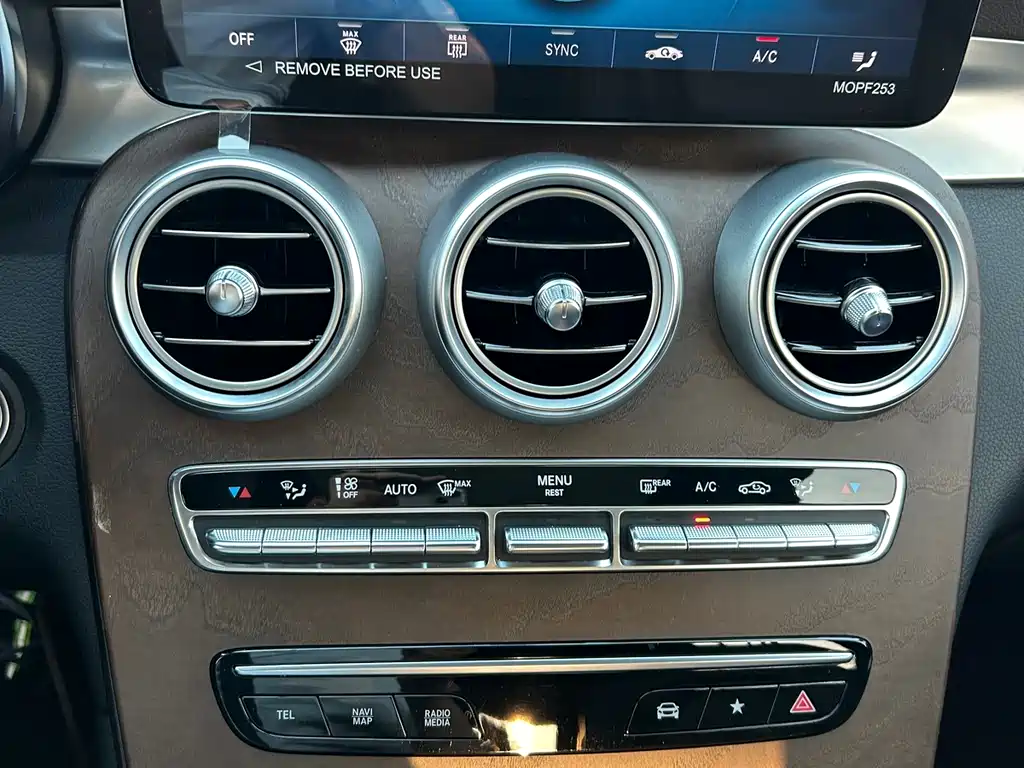 Mercedes-Benz GLC — фото 14