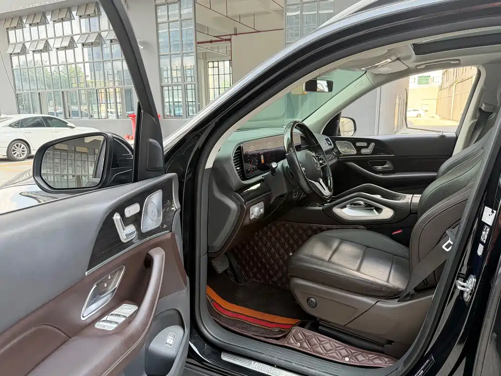 Mercedes-Benz GLE (Import) — фото 7