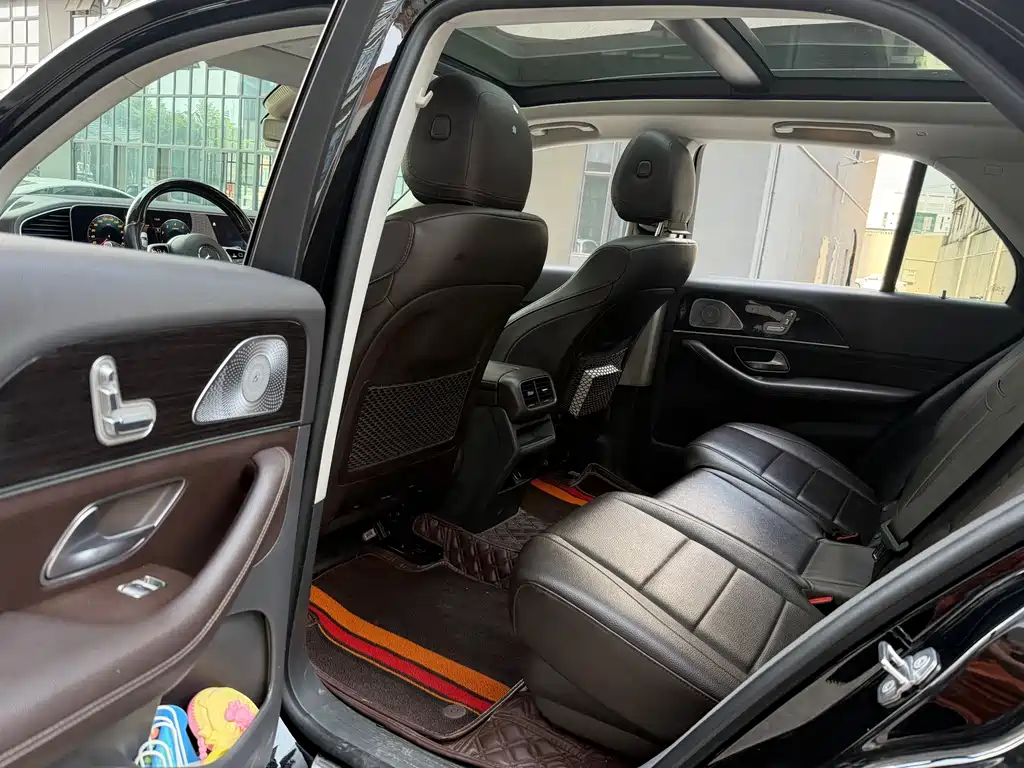 Mercedes-Benz GLE (Import) — фото 8