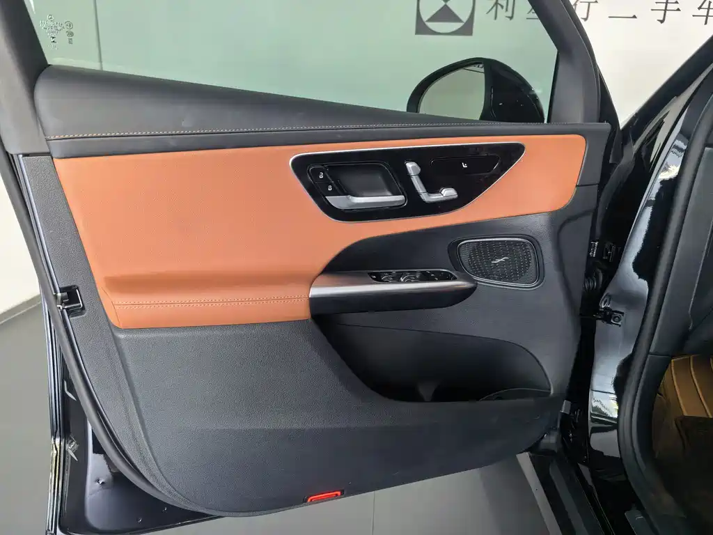 Mercedes-Benz GLC — фото 14