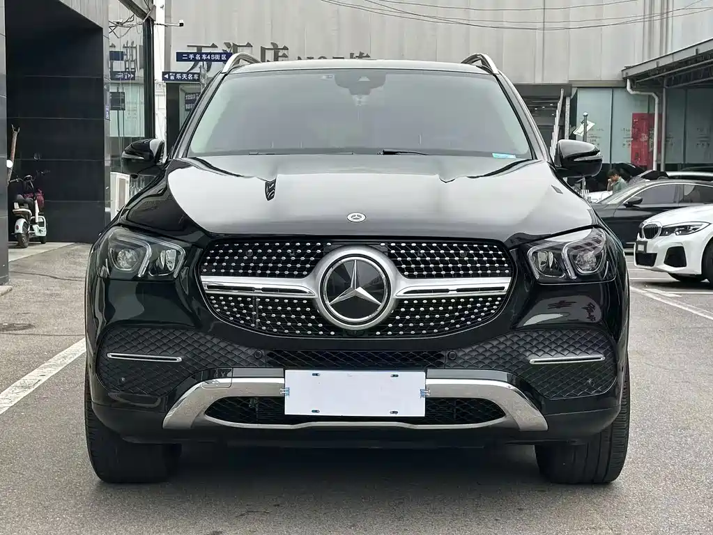 Mercedes-Benz GLE (Import) — фото 2
