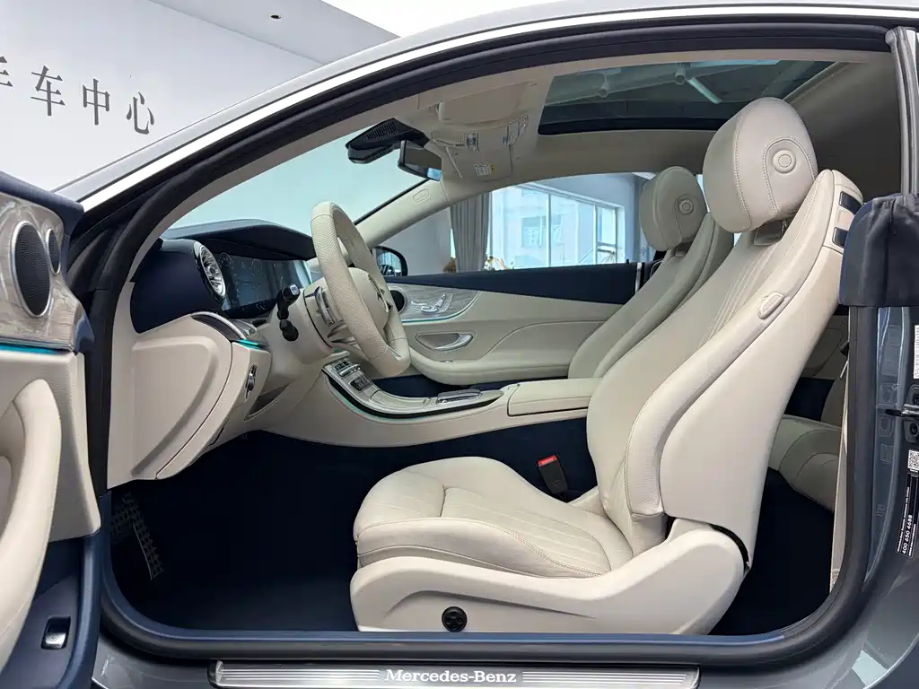 Mercedes-Benz E-Class (Import) — фото 15