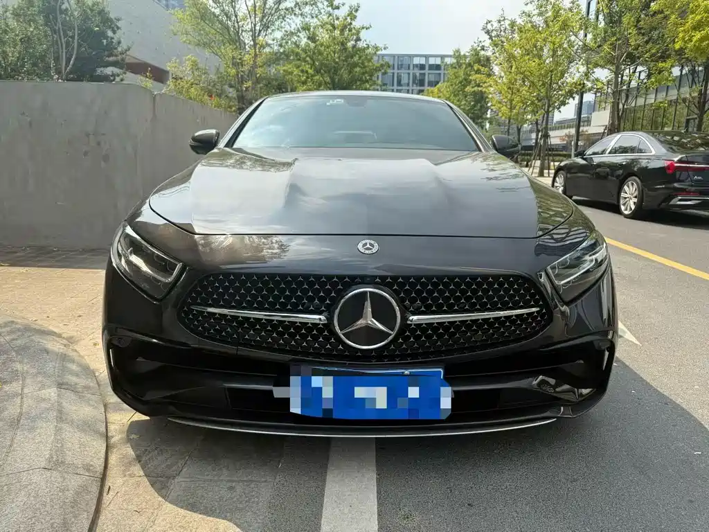 Mercedes-Benz CLS — фото 2