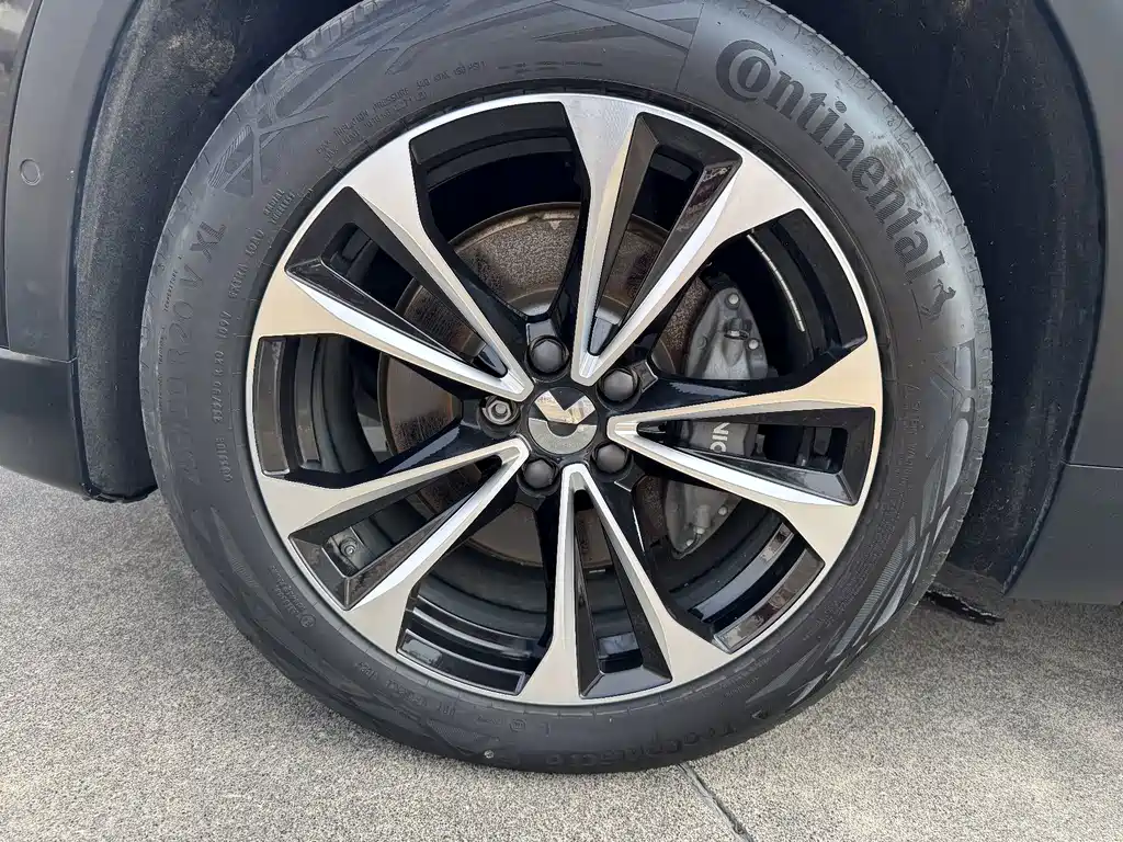 NIO EC7 — фото 10