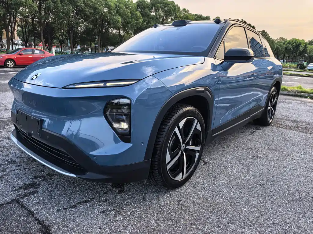 NIO ES7