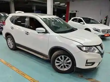 Nissan X-Trail — фото 2