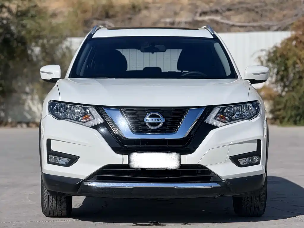 Nissan X-Trail — фото 2