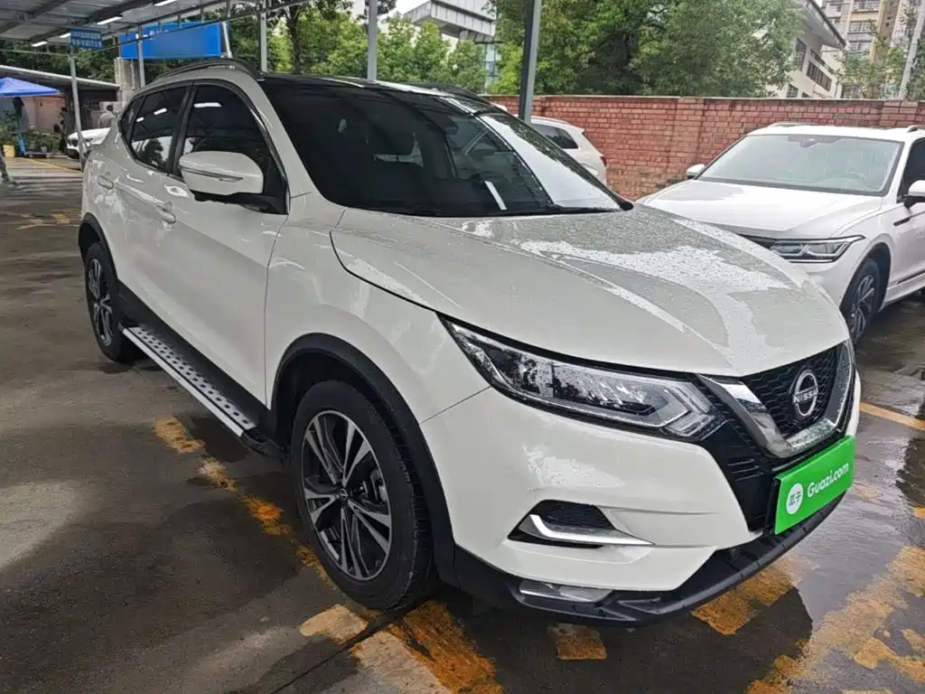 Nissan Qashqai — фото 22