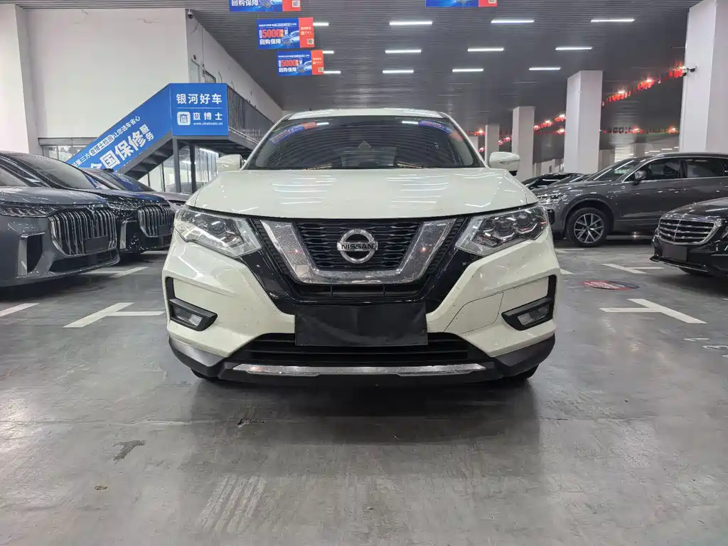 Nissan X-Trail — фото 2