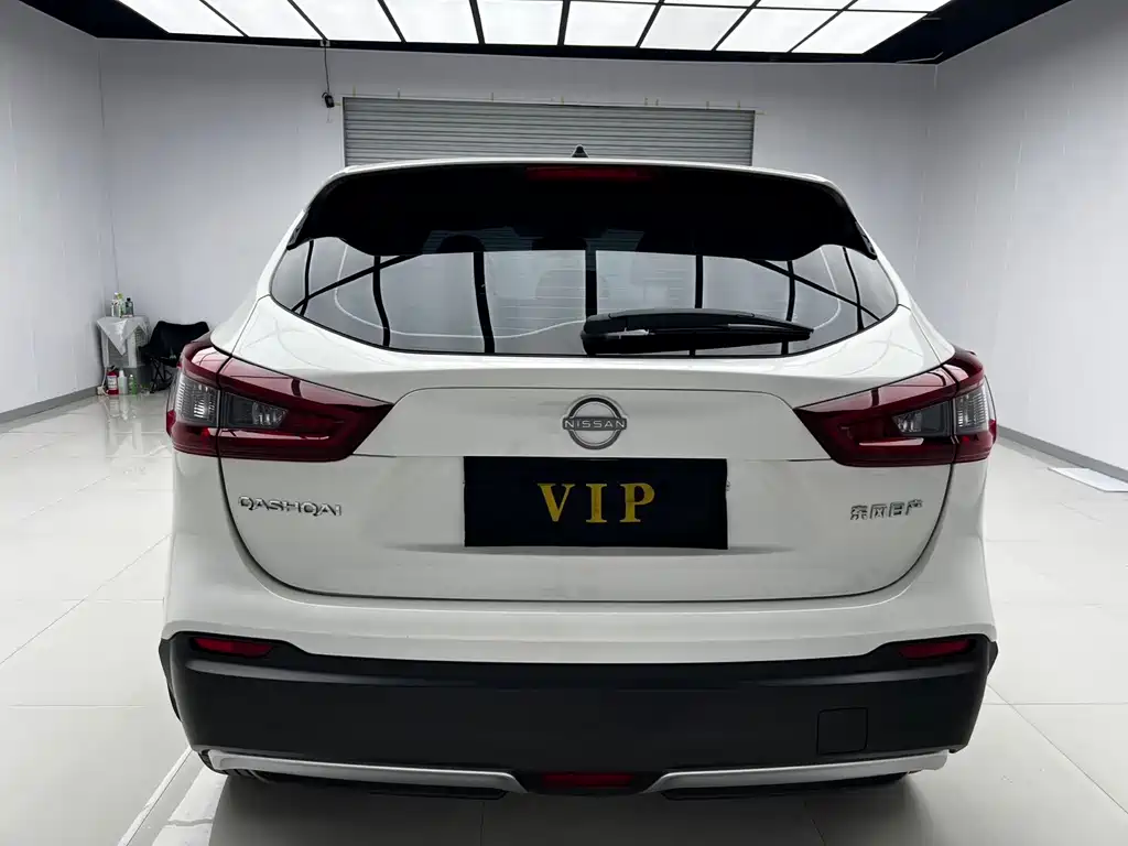 Nissan Qashqai — фото 5