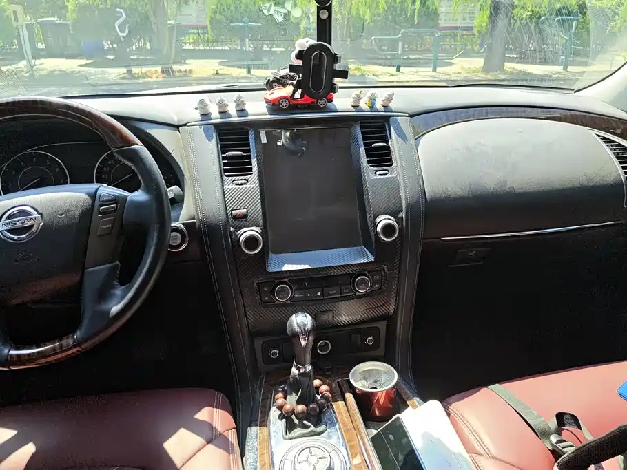 Nissan Patrol — фото 13