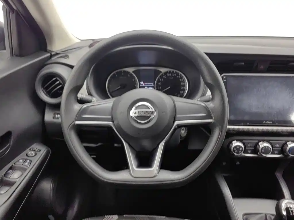 Nissan Kicks — фото 11