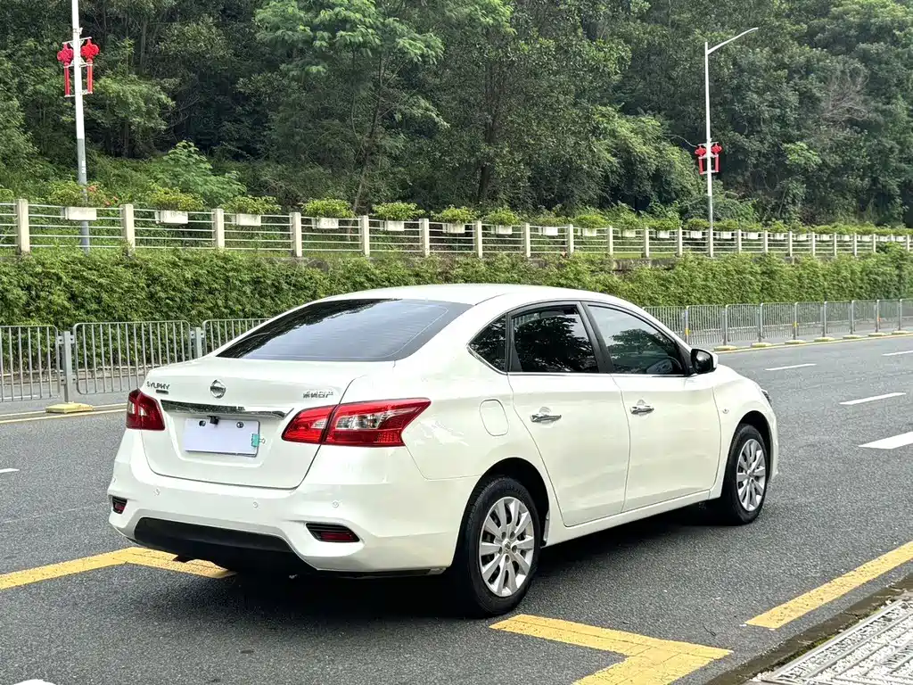 Nissan Sylphy — фото 8