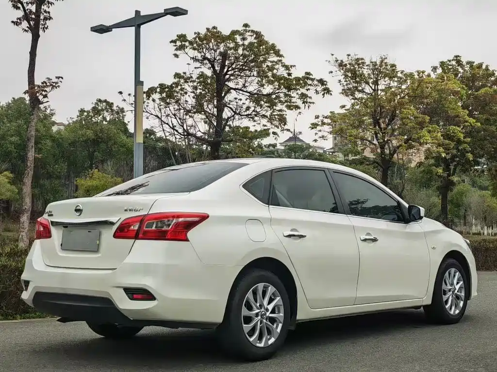Nissan Sylphy — фото 9