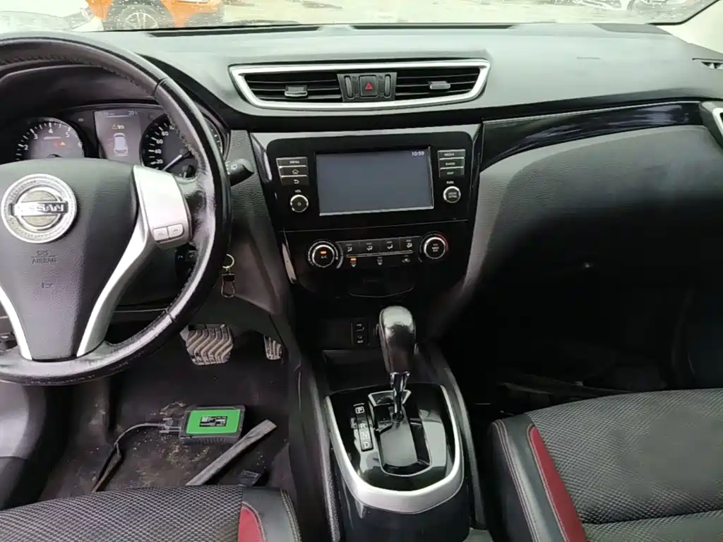 Nissan Qashqai — фото 13