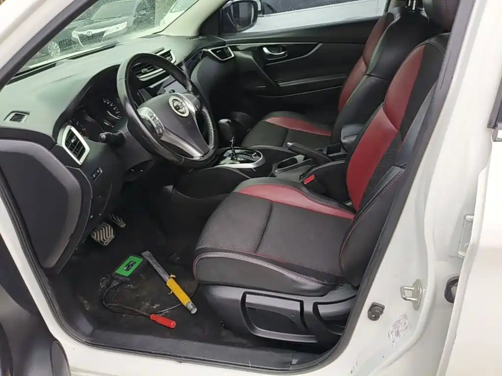 Nissan Qashqai — фото 15