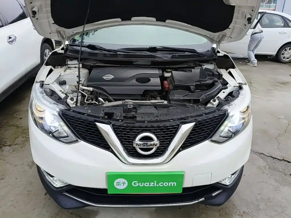 Nissan Qashqai — фото 20