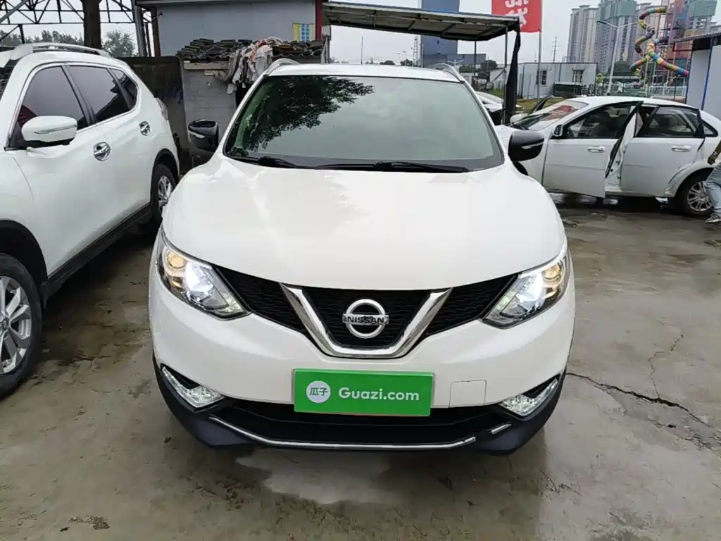 Nissan Qashqai — фото 3