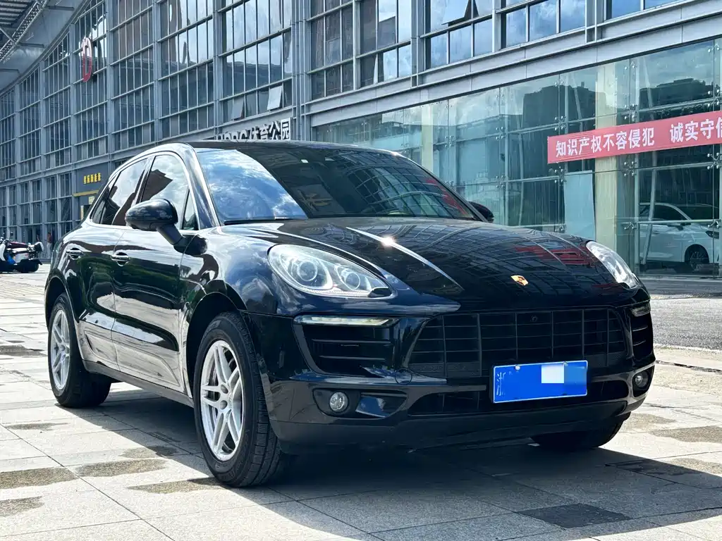 Porsche Macan — фото 3