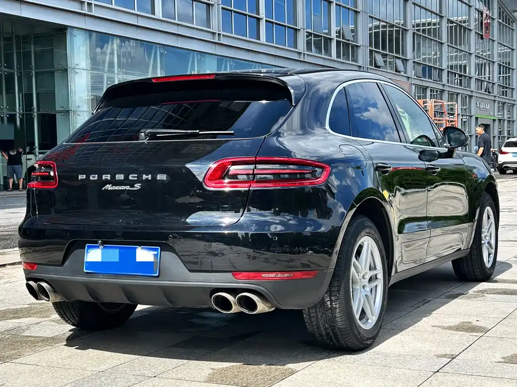 Porsche Macan — фото 4