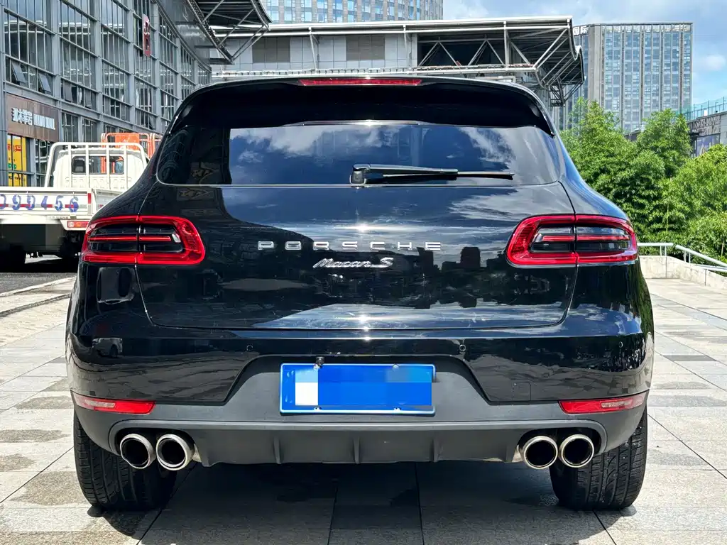 Porsche Macan — фото 5