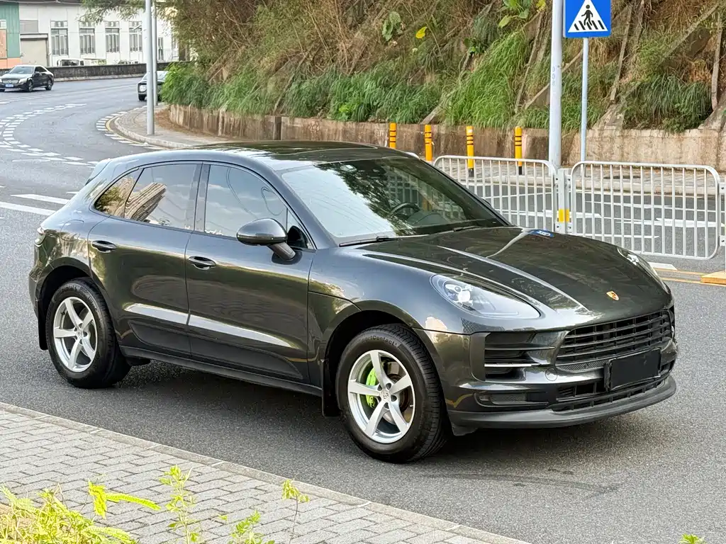 Porsche Macan — фото 4