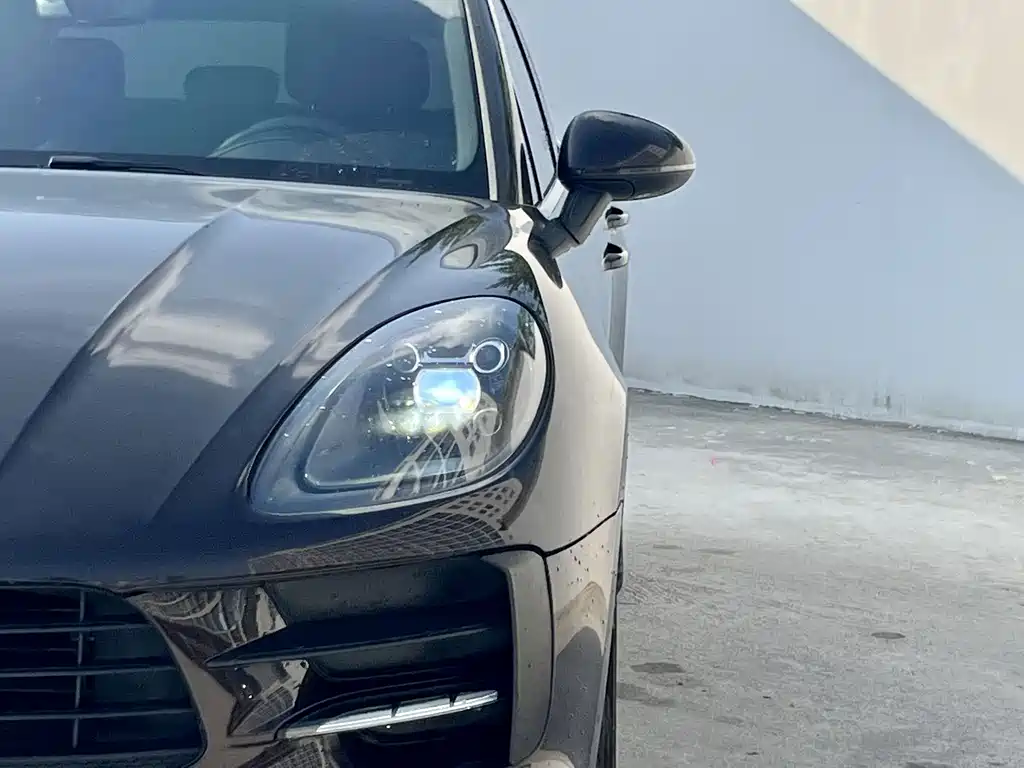 Porsche Macan — фото 3