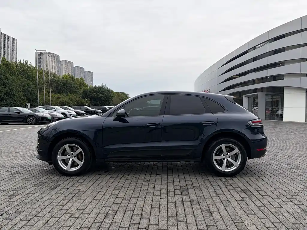 Porsche Macan — фото 3