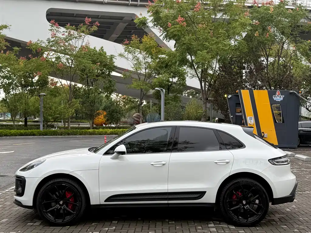Porsche Macan — фото 4