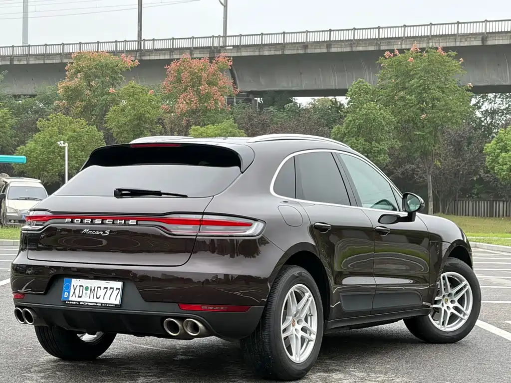 Porsche Macan — фото 6