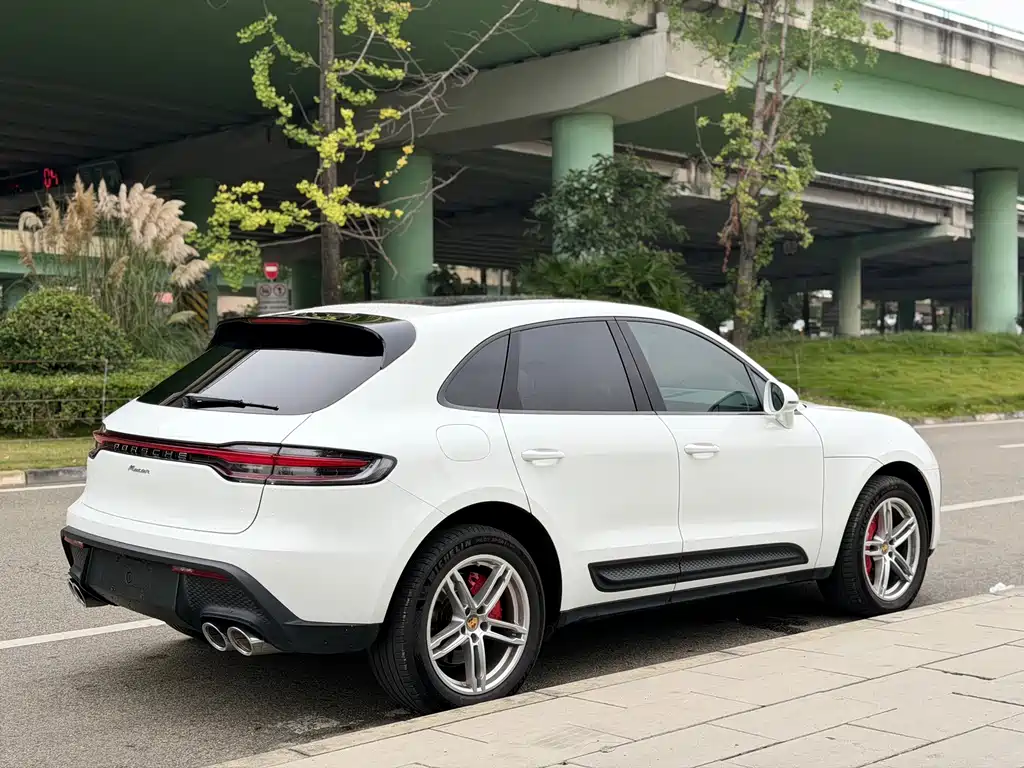 Porsche Macan — фото 6