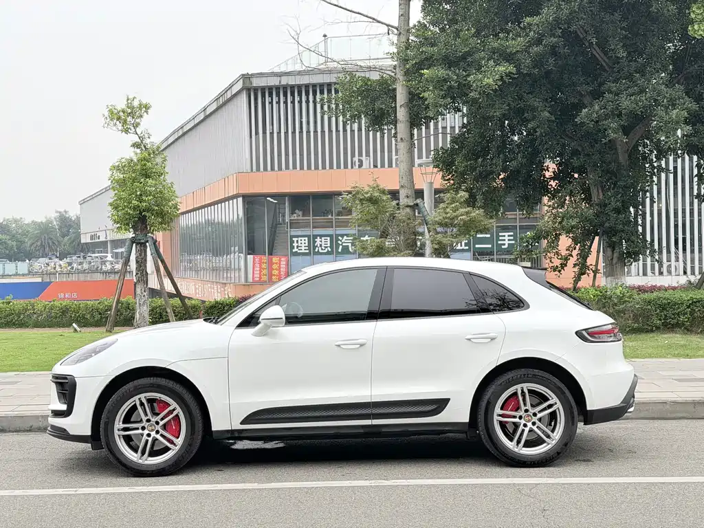 Porsche Macan — фото 7
