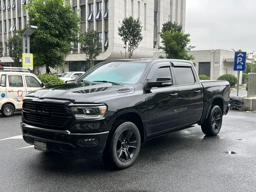 RAM Ram Trucks