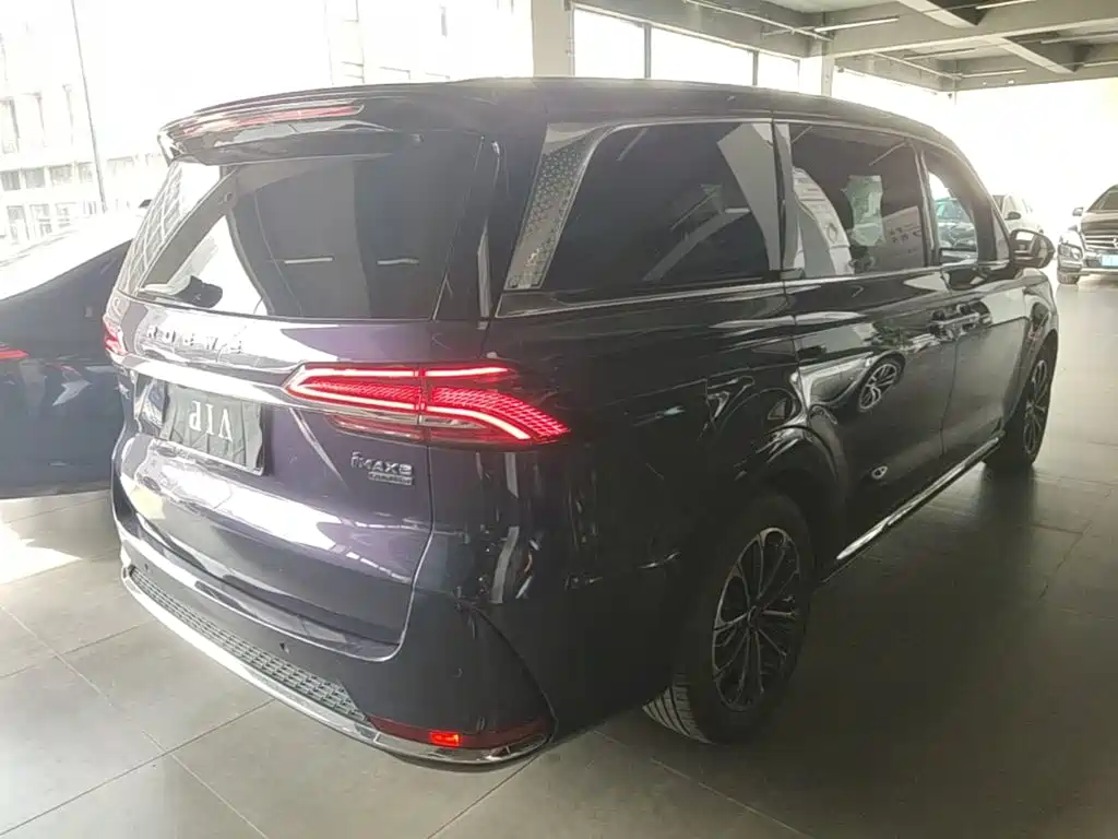 Roewe iMAX8 — фото 5