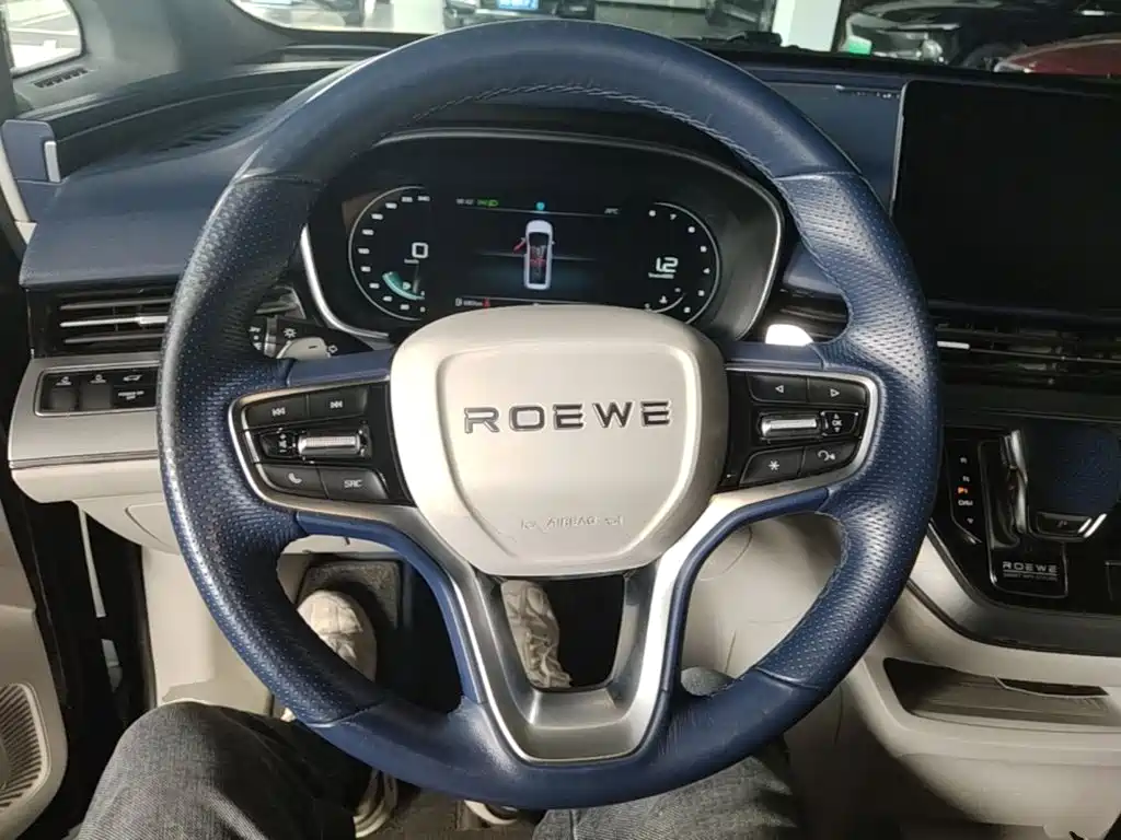 Roewe iMAX8 — фото 7