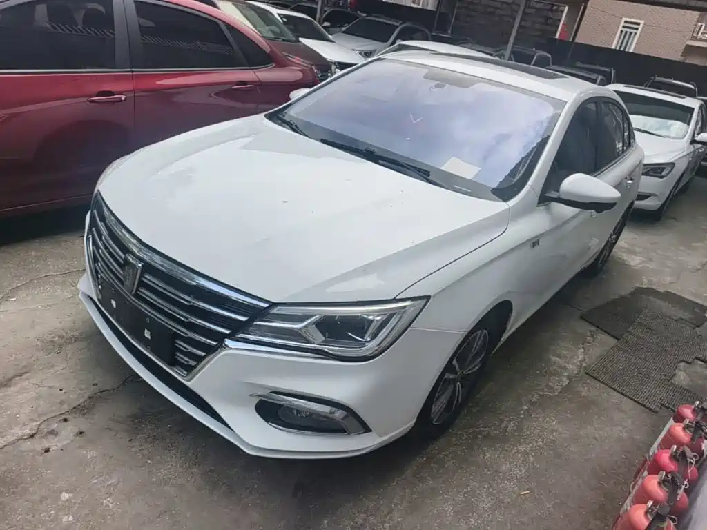 Roewe i5 — фото 2