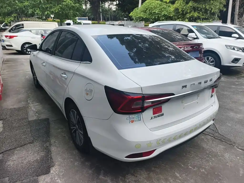 Roewe i5 — фото 5