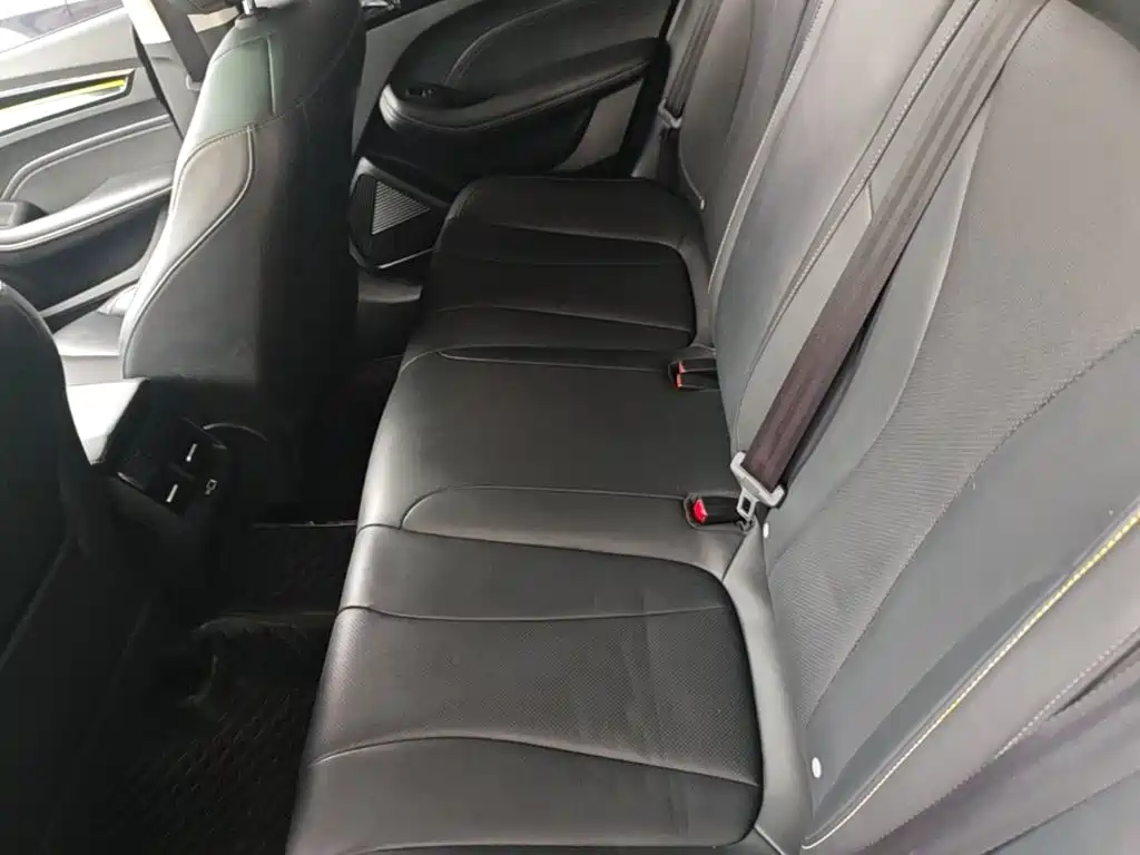 Roewe i5 — фото 17