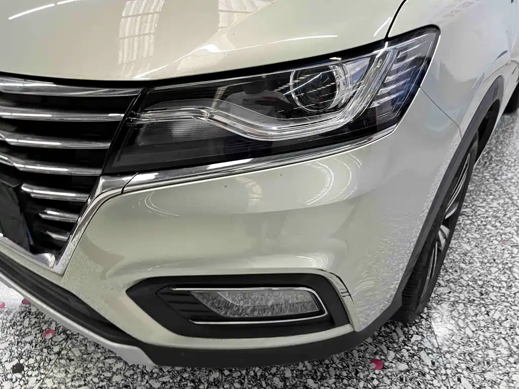 Roewe RX5 — фото 4