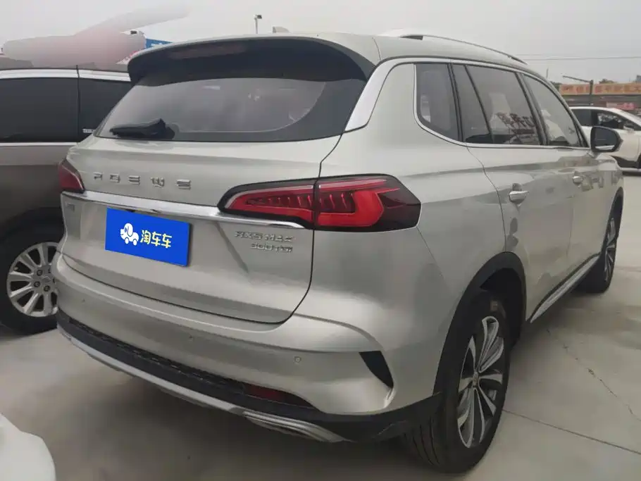 Roewe RX5 MAX — фото 3