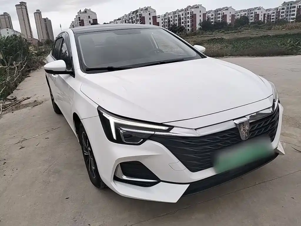 Roewe i6 MAX New Energy — фото 4