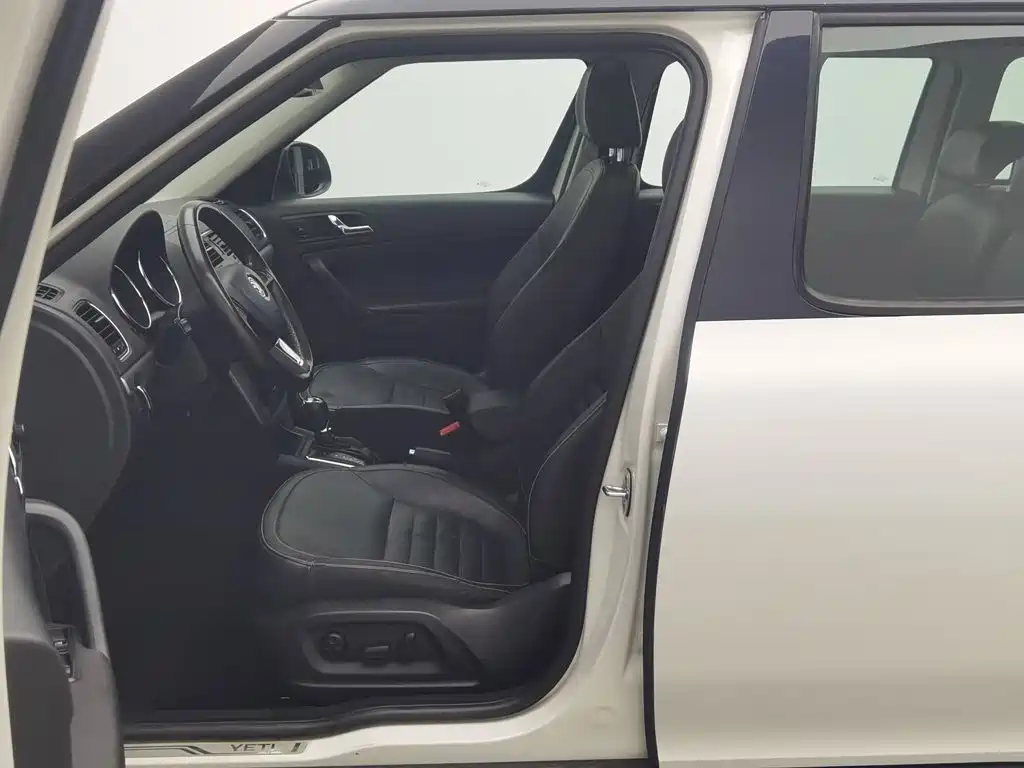 Skoda Yeti — фото 10