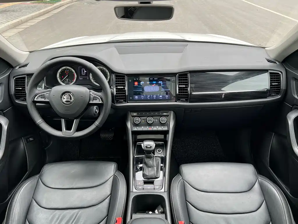 Skoda Kodiaq — фото 14