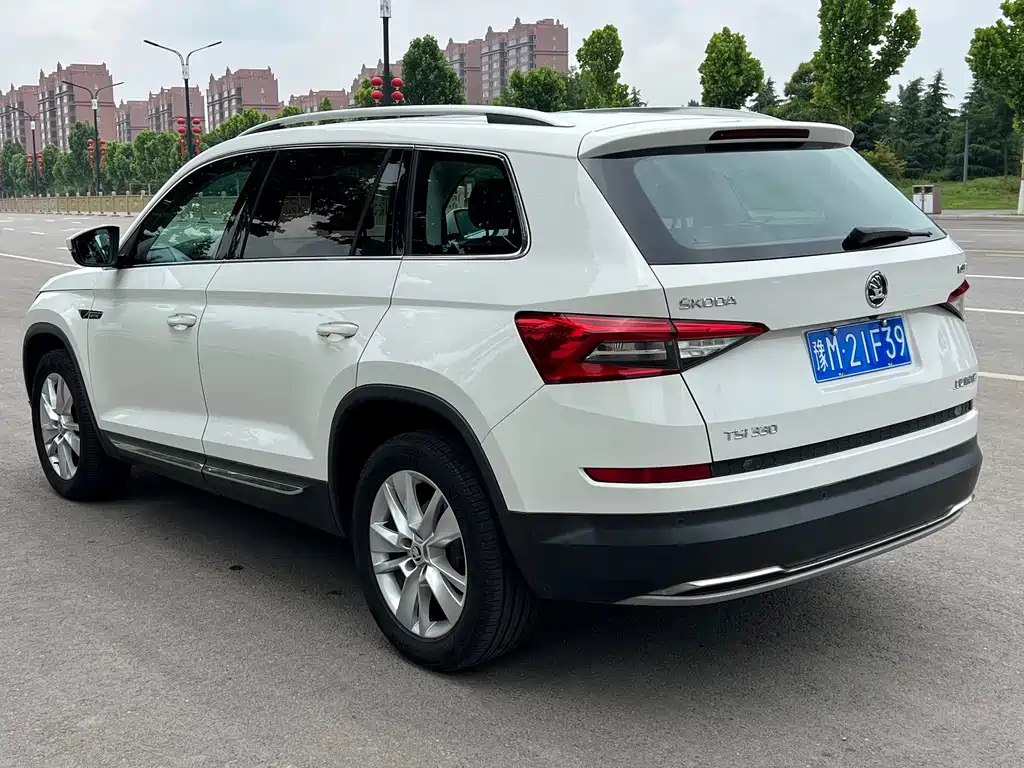 Skoda Kodiaq — фото 6