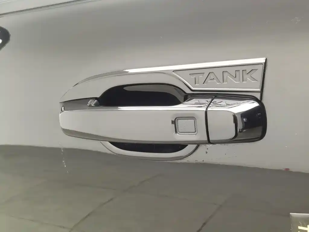 Tank Tank 300 — фото 18