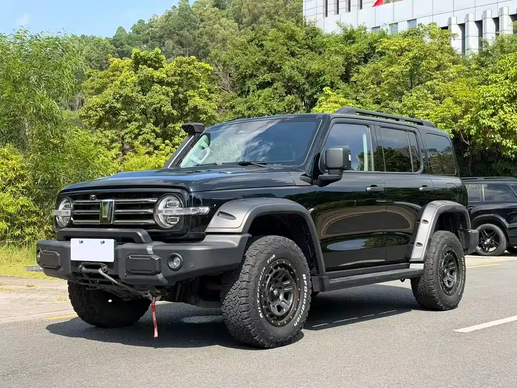 Tank Tank 300